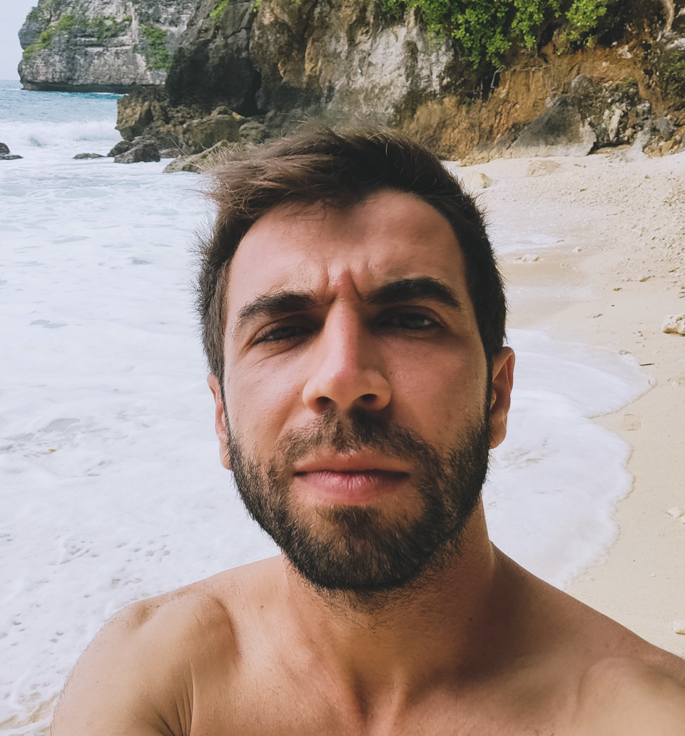 Serdar Aricelik at the beach
